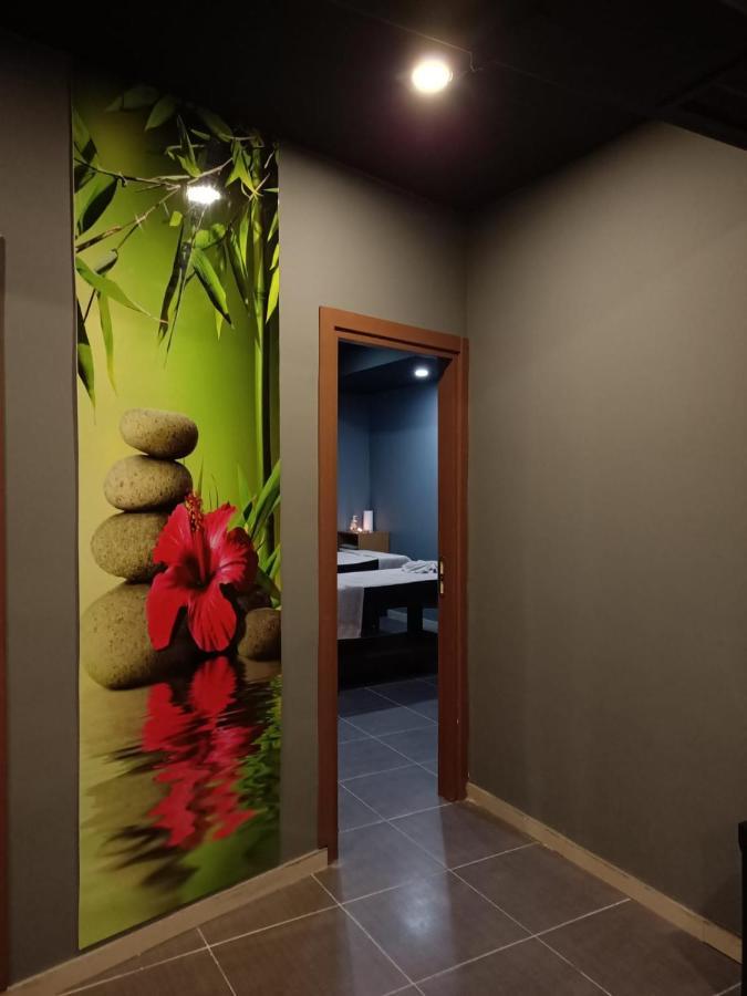 Grand Park Hotel Istanbul City Center Bed And Breakfast Exterior photo